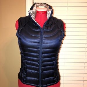 Bernardo Vest Women Size Small Navy